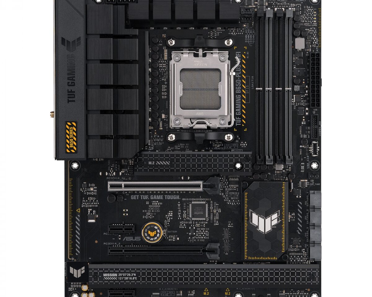 Alternative view of ASUS TUF GAMING B650-PLUS WIFI: (AM5) 4DDR5 HDMI DP ATX