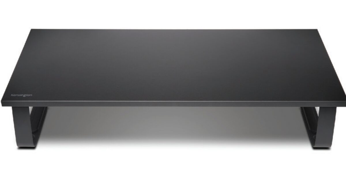 Alternative view of Soporte Kensington para Monitor Extra Ancho (K55726EU)
