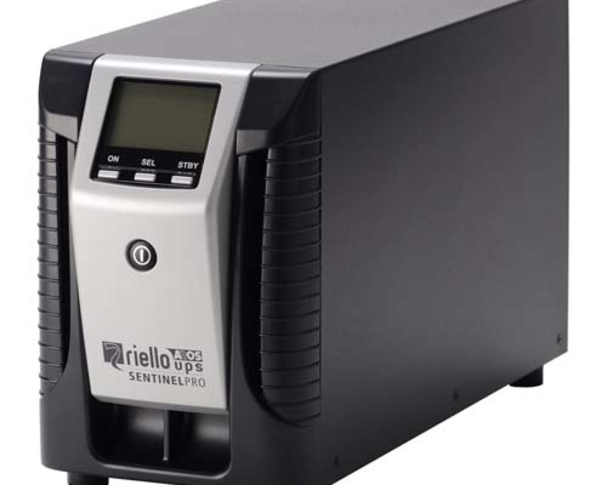 Alternative view of S.A.I. Riello Sentinel Pro 560W 700VA Negro (SEP700)