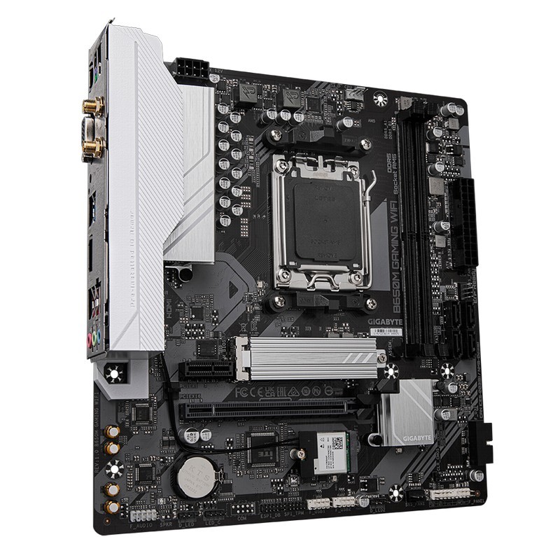 Alternative view of PLACA BASE GIGABYTE GA-B650M GAMING PLUS WIFI AM5 MATX 4XDDR5 HDMI DP