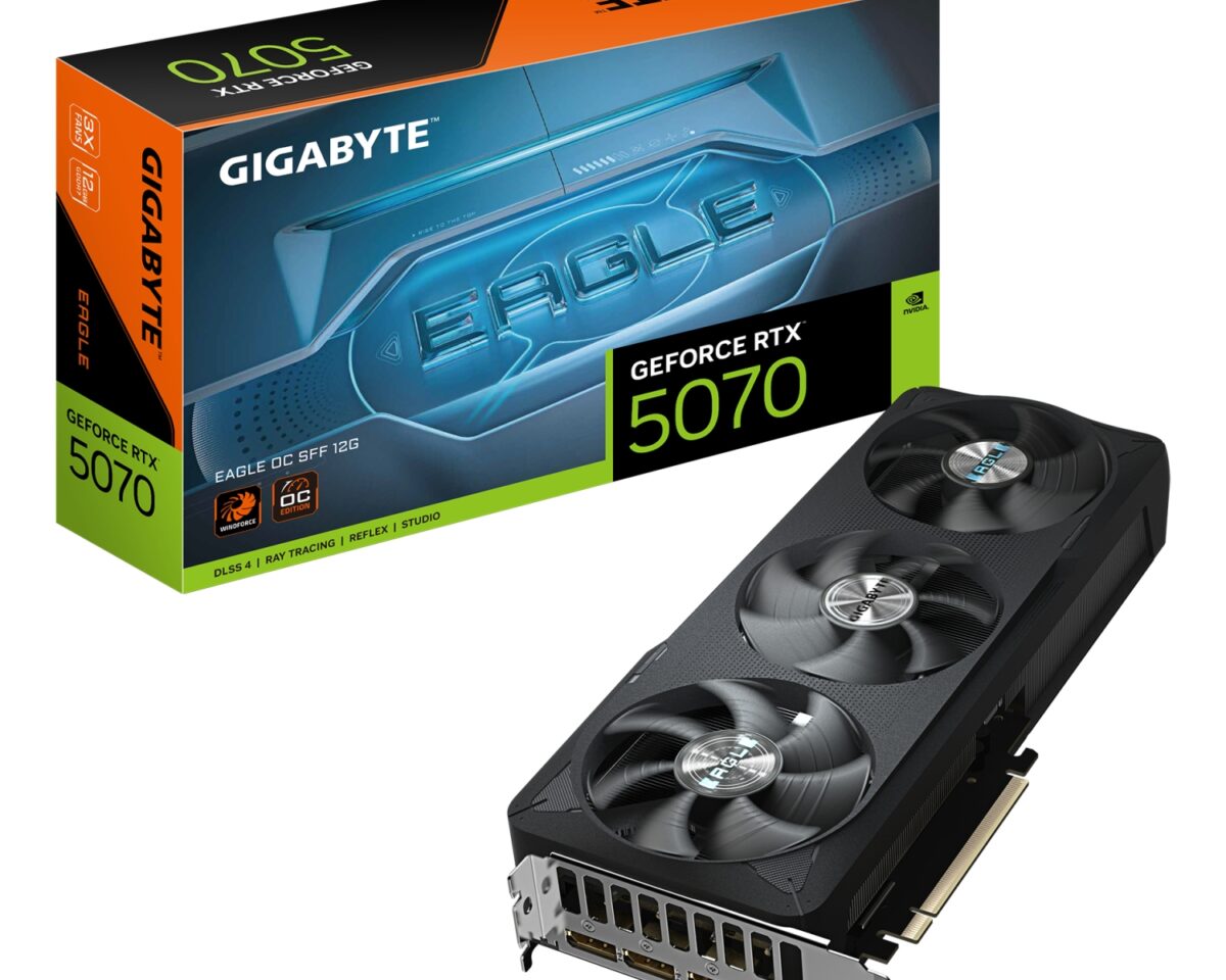 GIGABYTE GeForce RTX 5070 EAGLE OC SFF 12G Tarjeta Gráfica - 12GB GDDR7, 192 bits, PCI-E 5.0, 2587 MHz Core Clock, 3 x DP 2.1a, 1 x HDMI 2.1b, NVIDIA