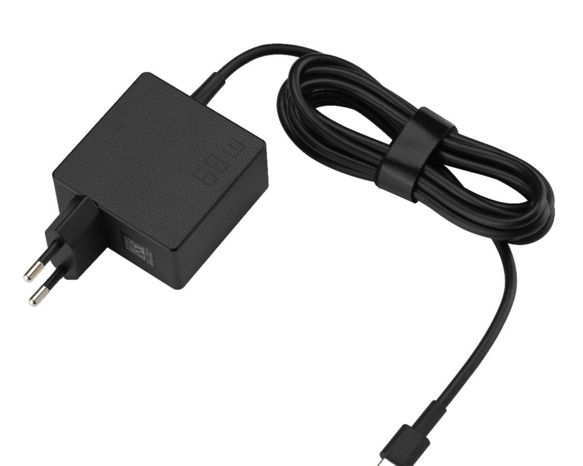 Alternative view of Cargador ASUS AC68-00 68W USB-C Negro (90XB0AY0-BPW000)
